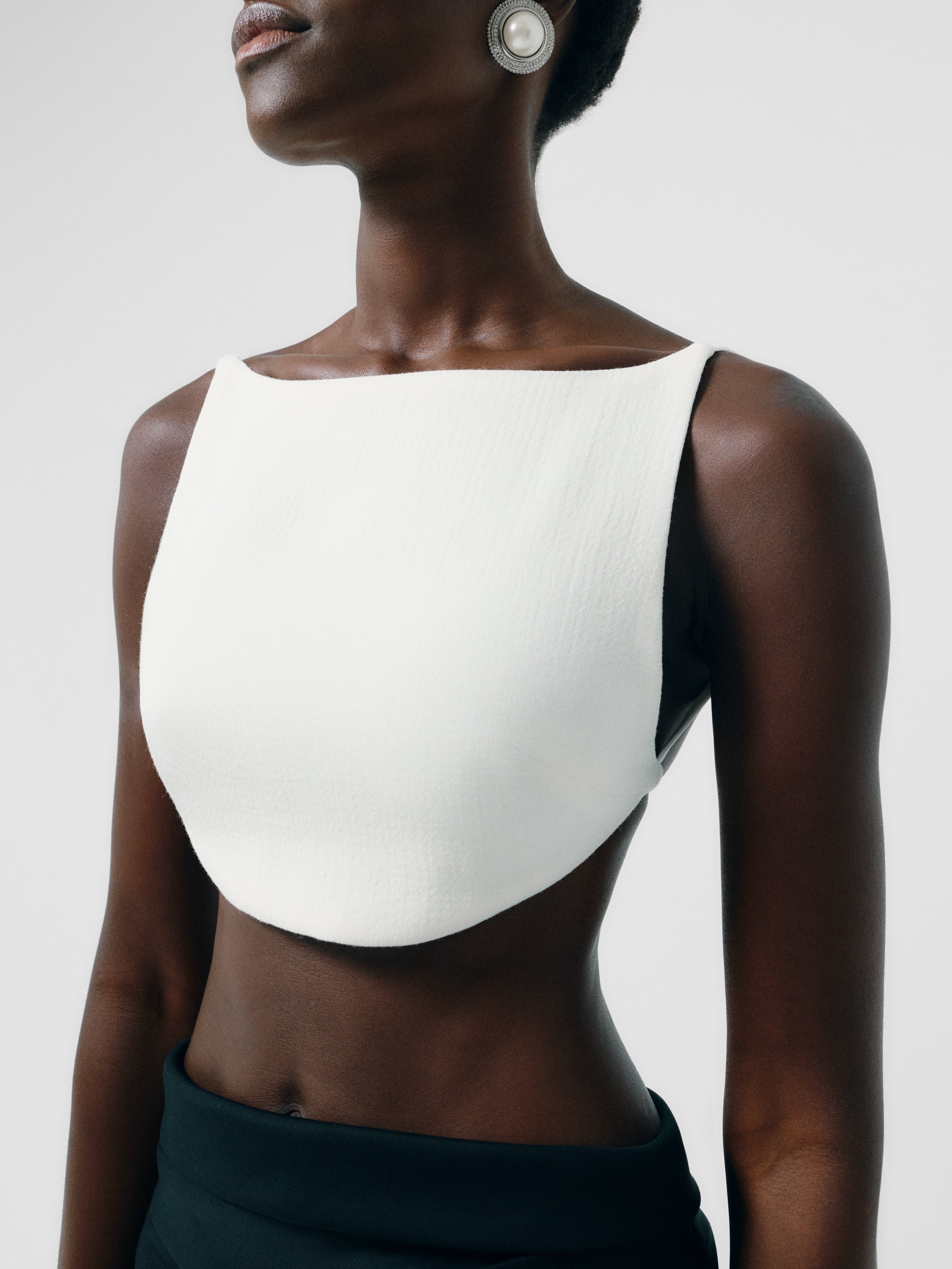 Wool Crepe Tailored Bust
