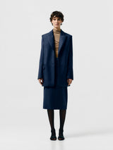 LOOK 38
