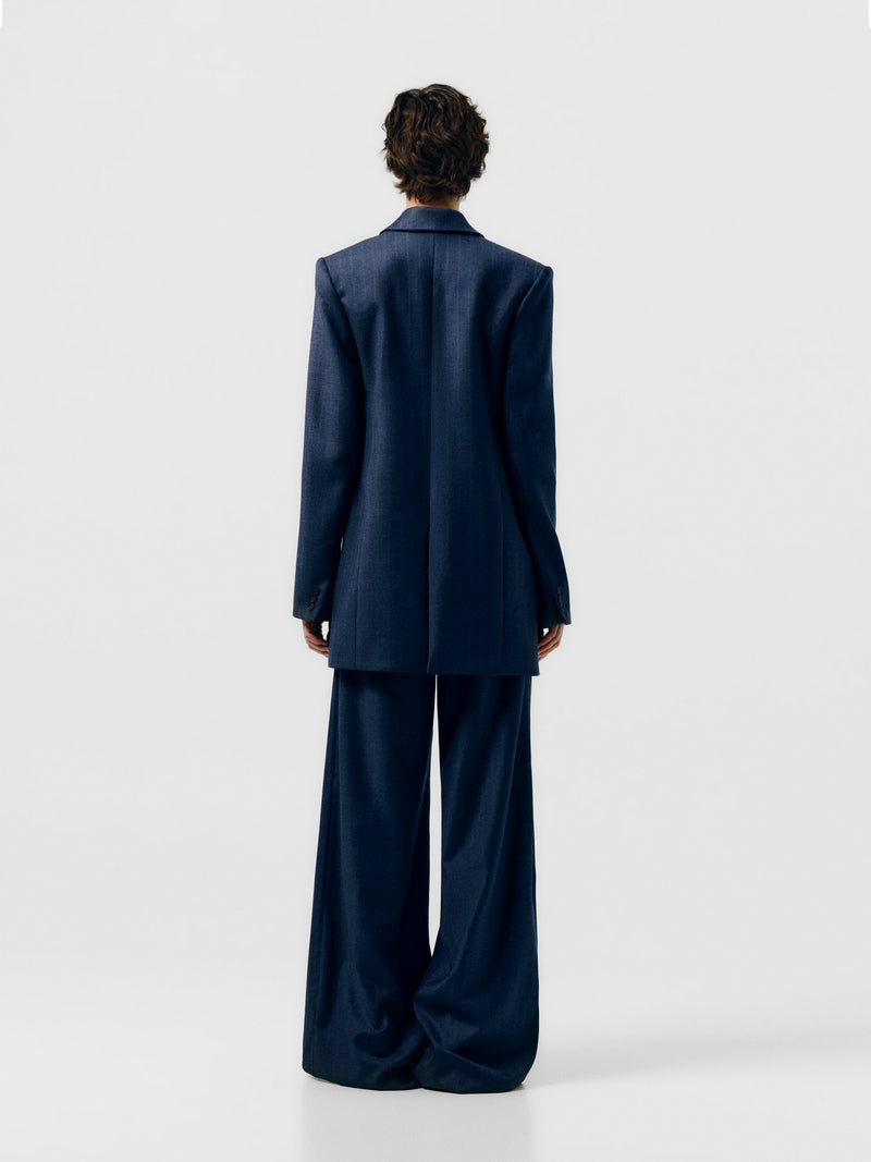 LOOK 36