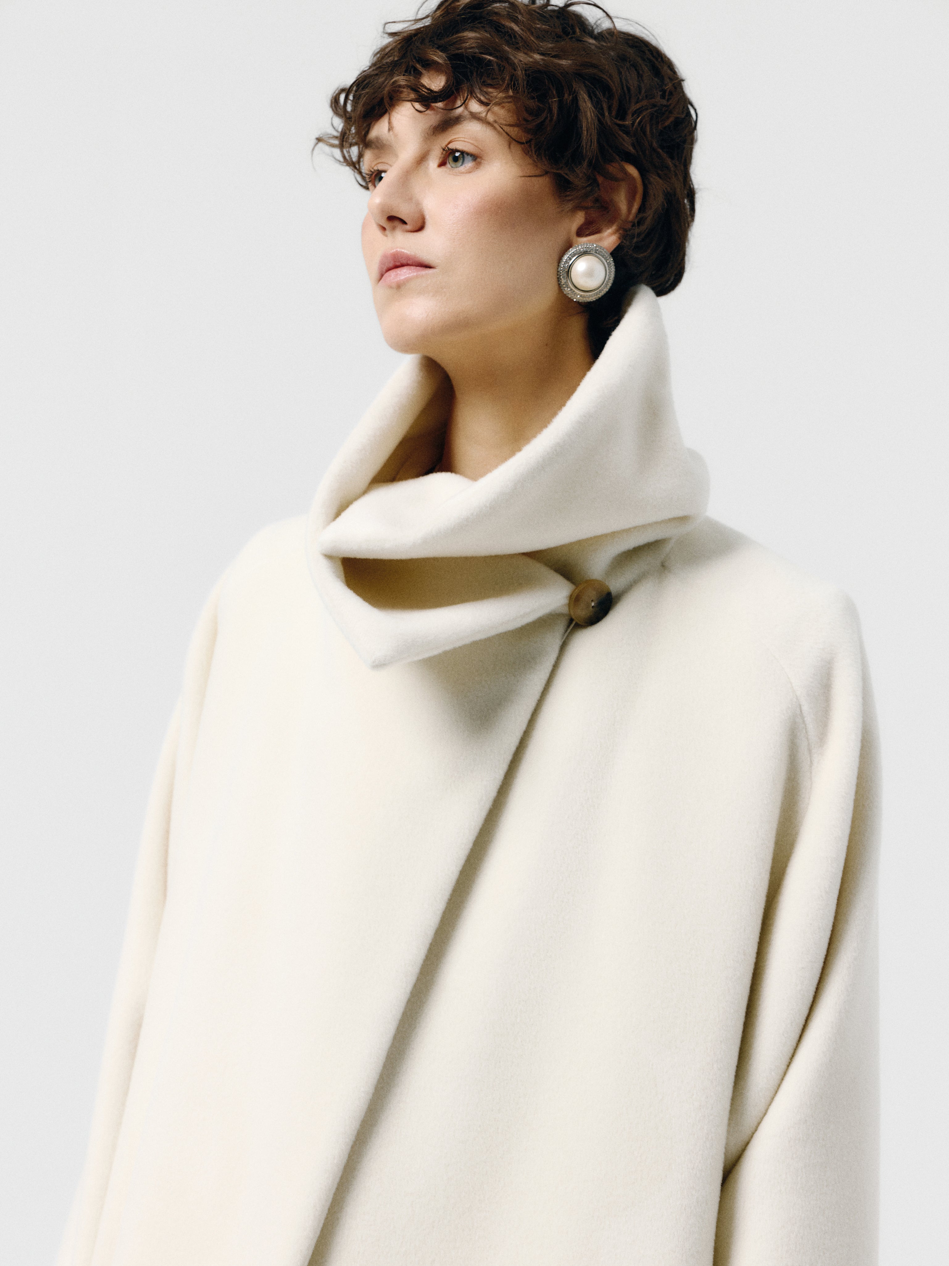 LOOK 33