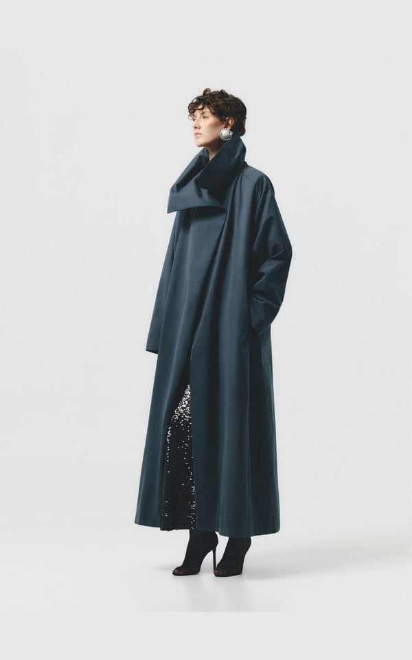 Technical oversize coat