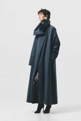 Technical oversize coat