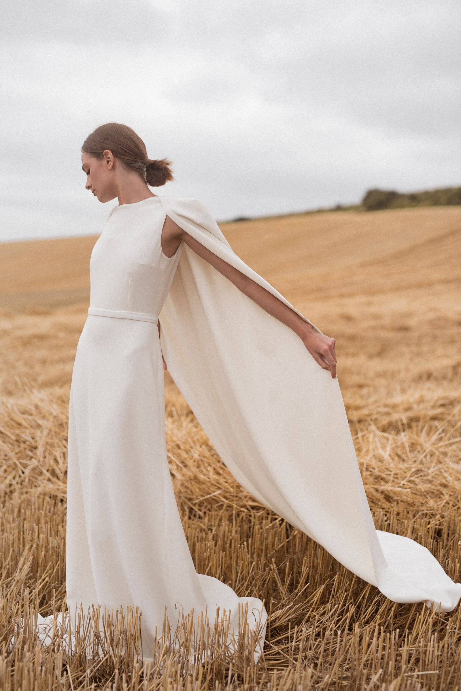 Bhristy cape | Wedding capes | Sophie et Voilà