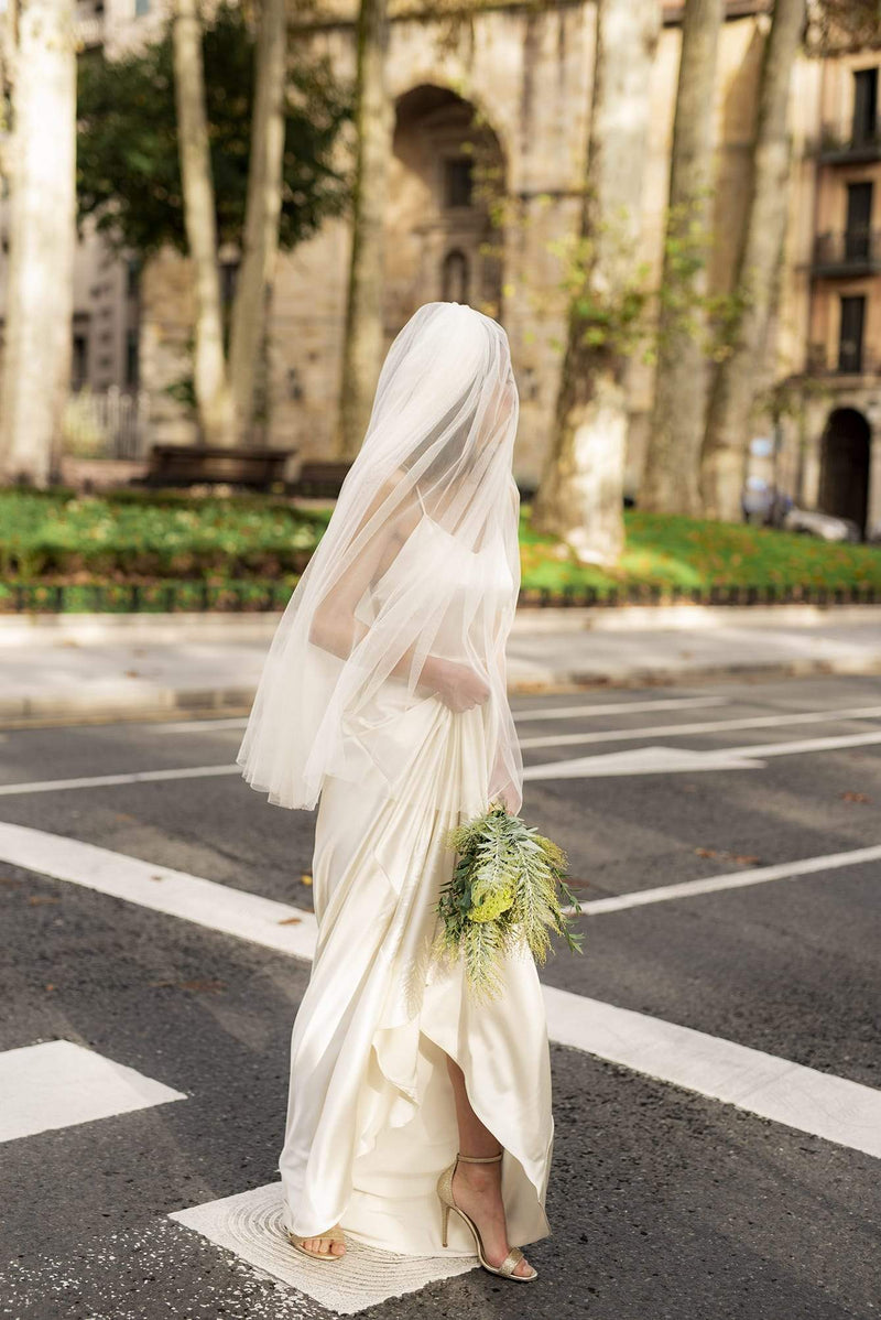 Dorotea con Velo corto de seda | Vestido de novia | Sophie et Voilà