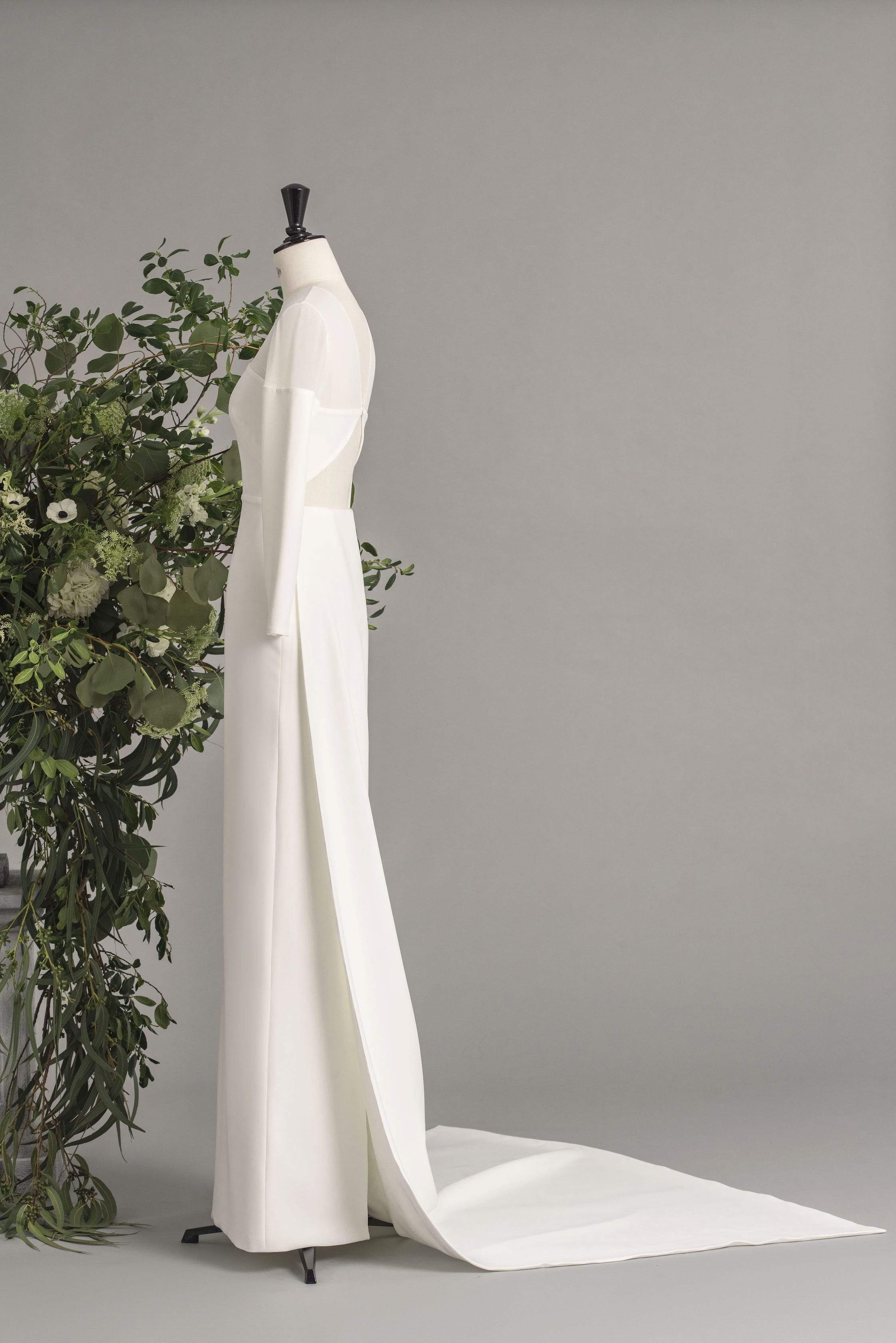 Flora Vestido y Cola